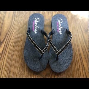 Women’s New Sketcher Bling Sandals